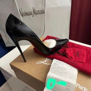 Christian Louboutin Pumps (punti fino)